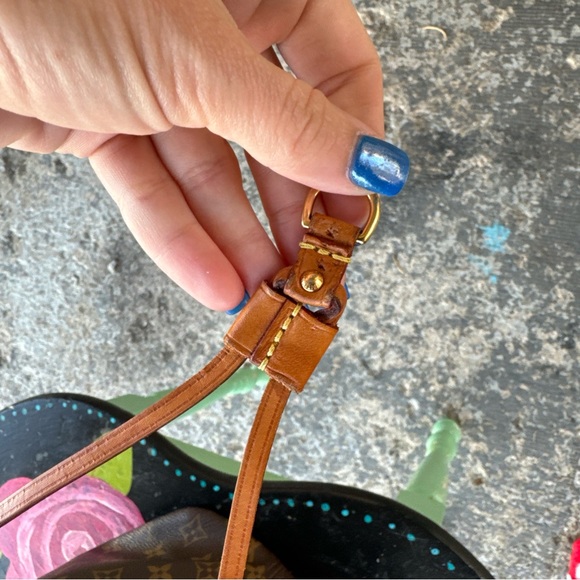 Authentic Louis Vuitton Neverfull MM Monogram Fuchsia - Picture 14 of 15